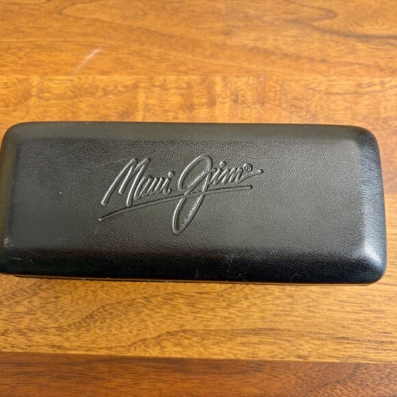 Maui Jim You Move Me, Navy & Floral Glasses with Case - Picture 6 of 7